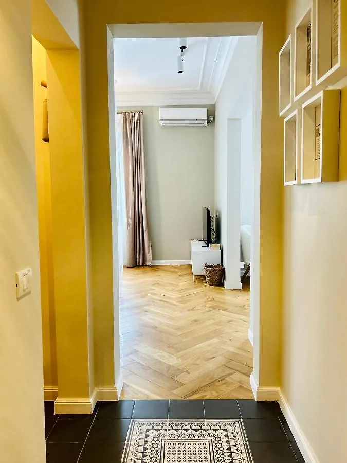 Apartament Ultracentral Lux Boutique 1Br Ap Near Subway Bucureşti