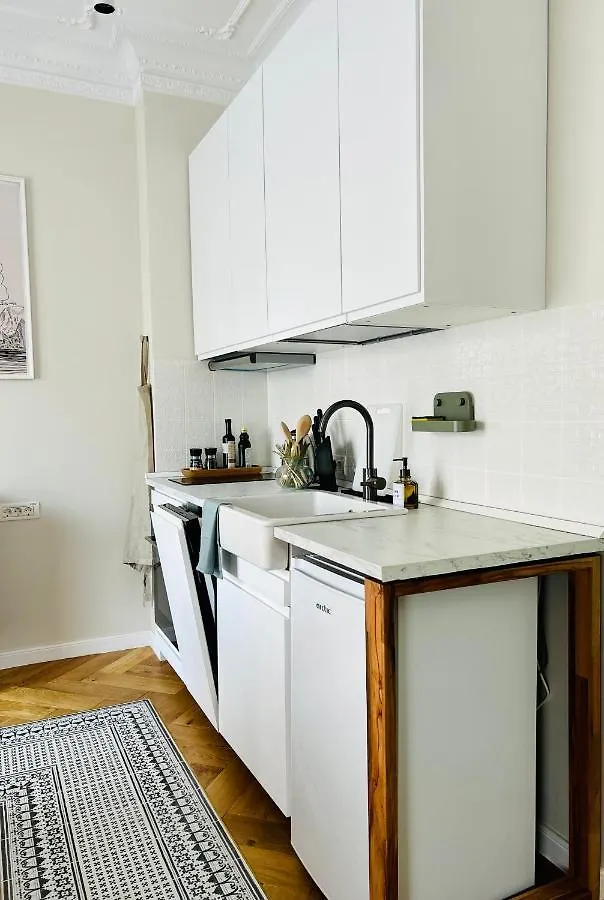 Apartament Ultracentral Lux Boutique 1Br Ap Near Subway Bucureşti România